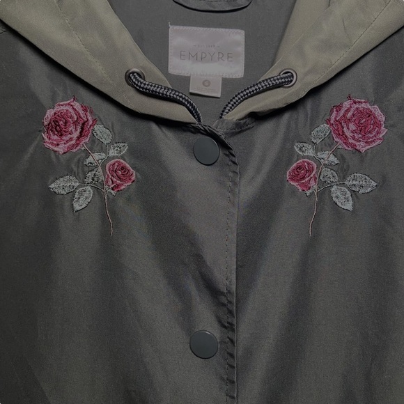 Embroidered Floral Roses Enchanted Fairy Elven Y2K Windbreaker Dark Green Small - Picture 3 of 4